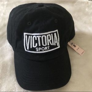 2 Victoria sport hats
